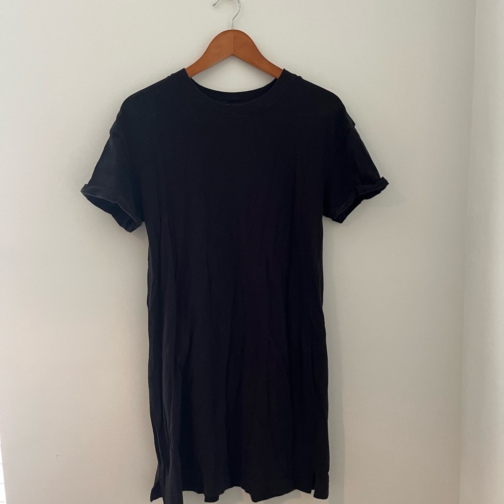 Black T shirt Dress